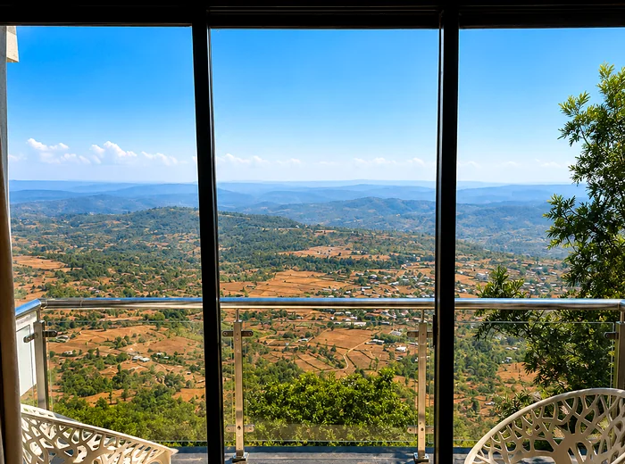 Room window overlooking the Saputara landscape